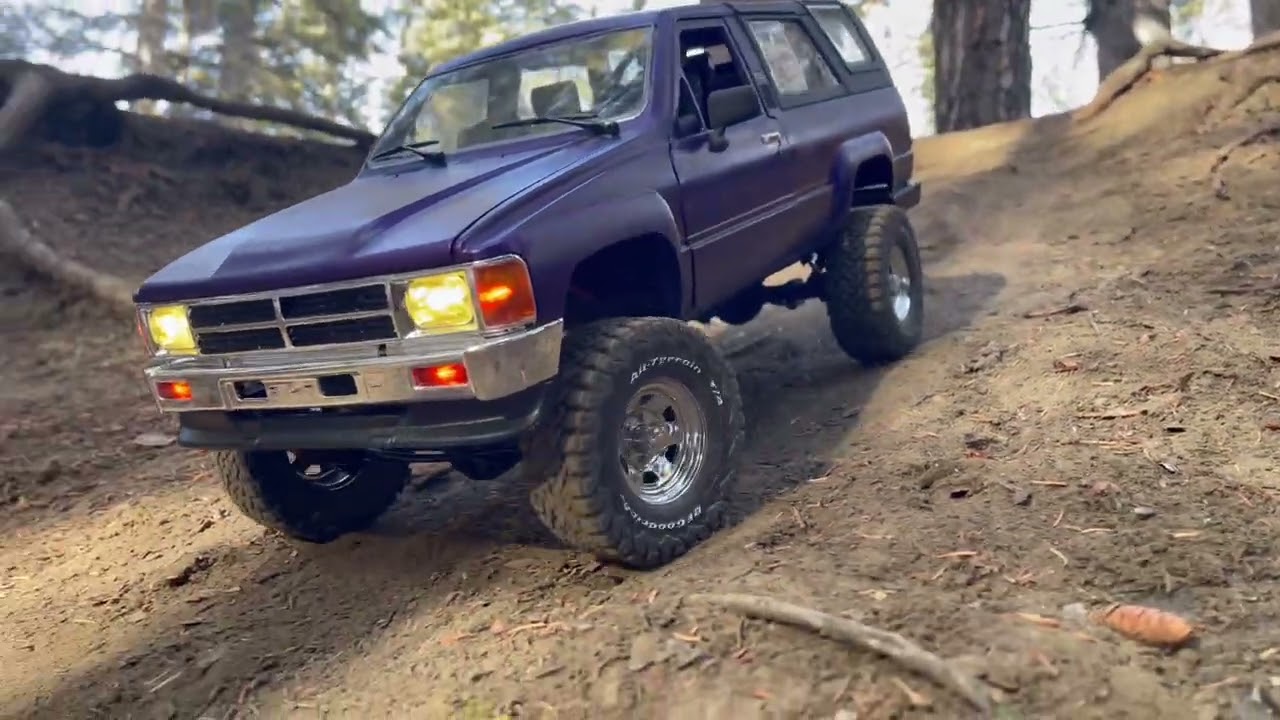 RC4WD 1985 4Runner Saturday afternoon cruise