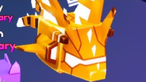 I made a Golden Mythical M-2 Prototype in Pet Simulator X