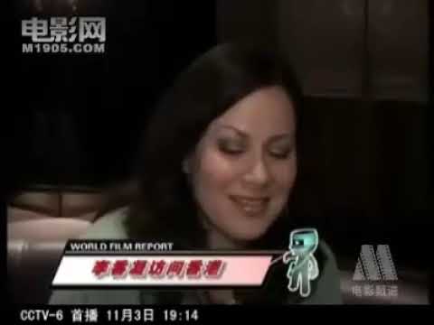 李香凝为庆祝《李小龙传奇》播出访港