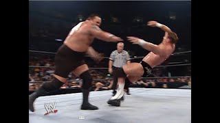 Big Show vs. Chris Masters (WWE RAW) HD | 2006