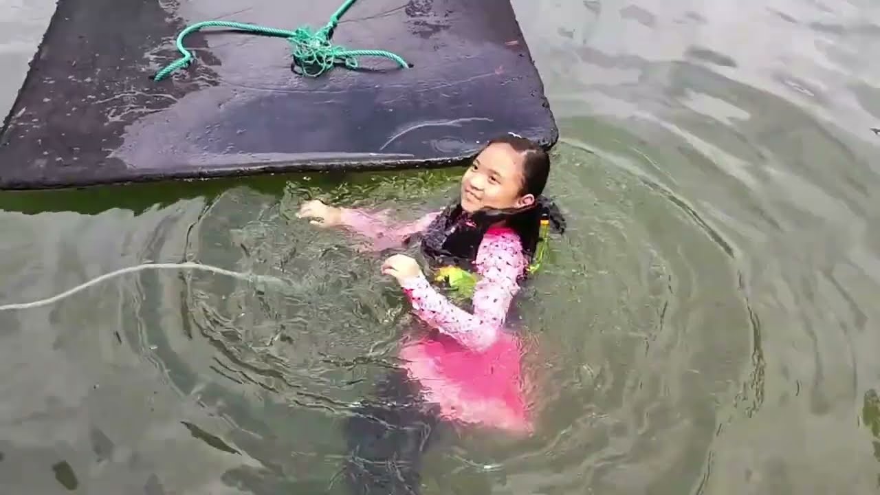 Преодоление порогов, создание семьи🛶🌊⛵🌴Наше незабываемое путешествие по реке👨‍👩‍👧‍👧Река Сириндхорн