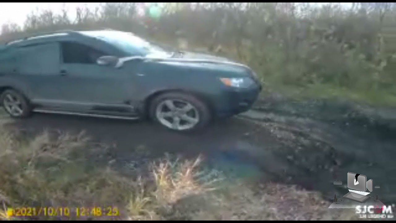 Mitsubishi Outlander XL Off Road Light полный сток.