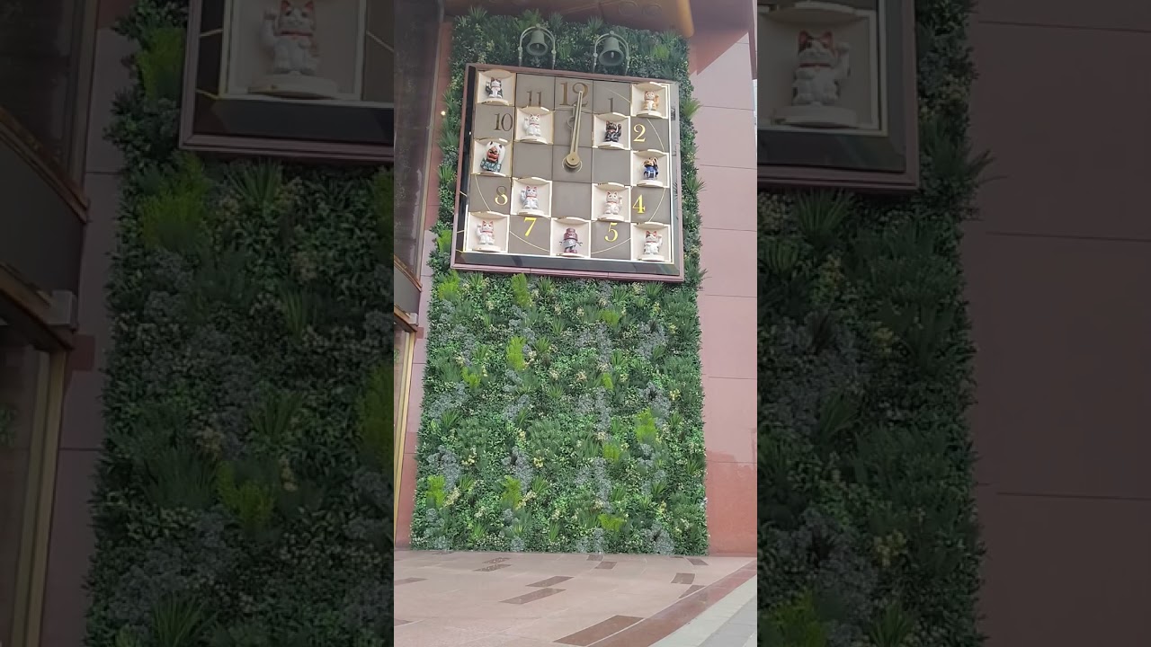 三井ショッピングパーク ららテラス川口のからくり大時計