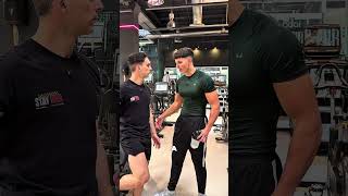 Ahora todo tiene sentido… Hasta 60%+15% código: DUAL en @MyproteinES #gym #pierna #fit #sketch