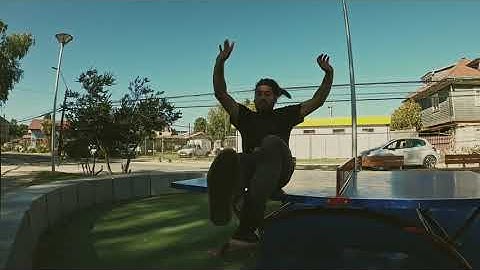 Jump over Table Tennis scene