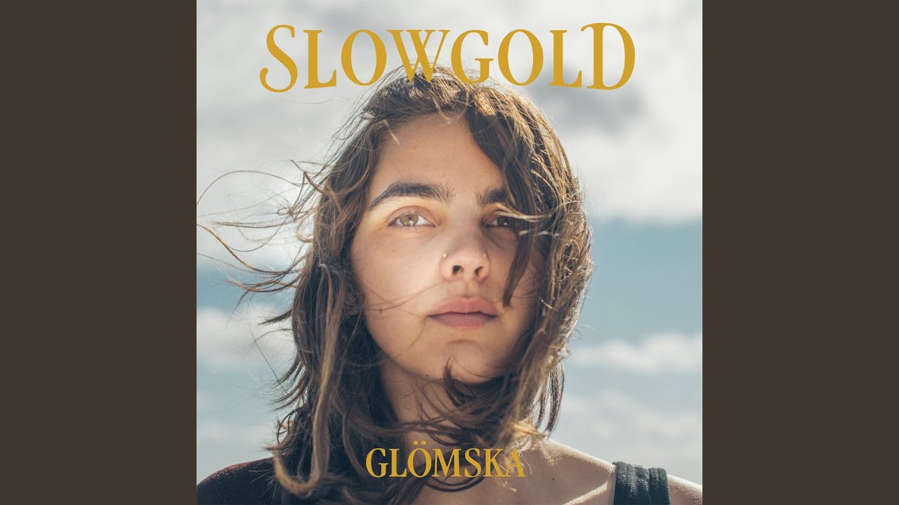 在 YouTube 上观看 Vila 在 YouTube 上观看 Vila