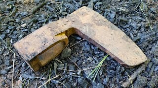 Antique Bearded Axe Restoration - Restoring rusty axe and making leather sheath