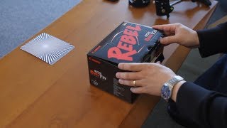 Canon EOS 7D vs Rebel T2i / 550D Review / Comparison Video