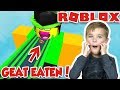 GET EATEN BY A GIANT MAN in ROBLOX!