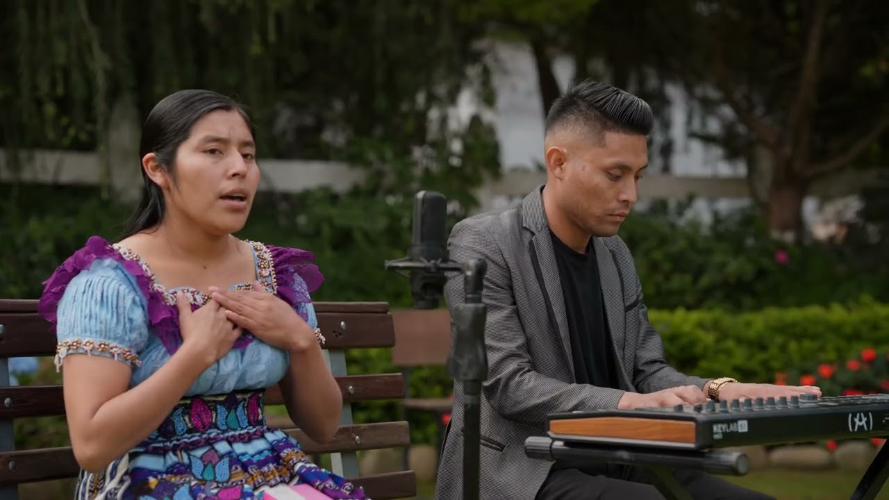 YO ESTOY CONTIGO SOLISTA JOSEFINA CASTRO VIDEO OFICIAL 