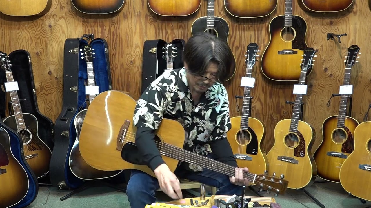 MARTIN D 18 1974 - YouTube