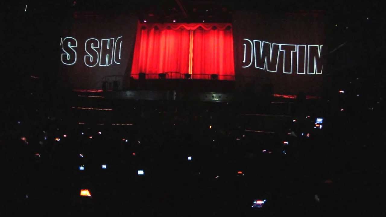 Coco Bongo - It's ShowTime!!!. Comienza el Show!!! - YouTube