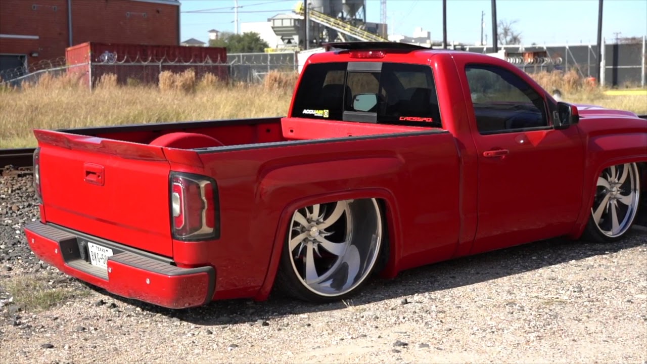 Bagged Accuair 2016 Single cab on deep dish 26x12 Intros with Cresspo