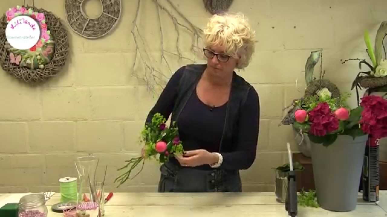 Maak zelf een bloemstuk. online bloemschikken. youtube Youtube bloemschikken herfst