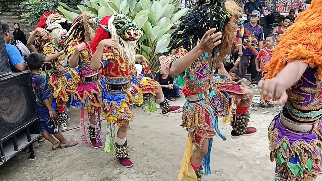 Solah Rampak Buto Gedruk Jarkep Sekar Sari Live Di Kediaman Sekar sari Airjoman Pasar 12