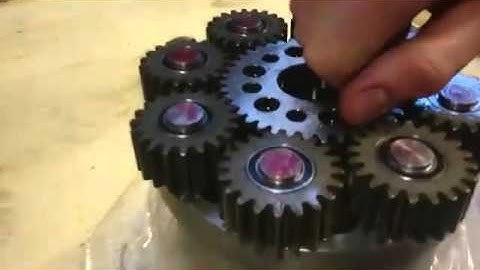 Epicyclic gearset for a tank engine