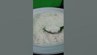 Makan beras petruk