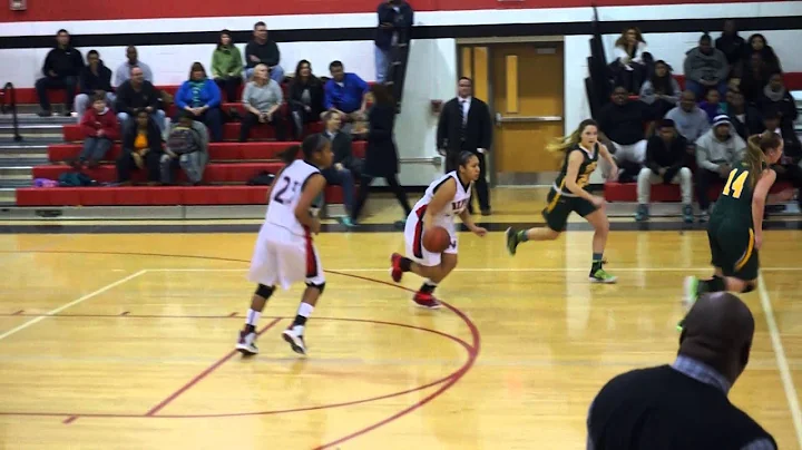 Neptune's Alexis Bennett makes steal and feeds Mar...