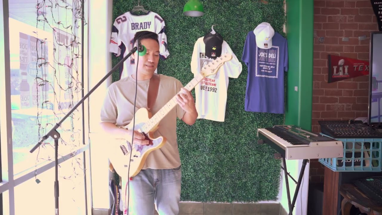 Kevin Trinidad live at Joe's Tiny Deli