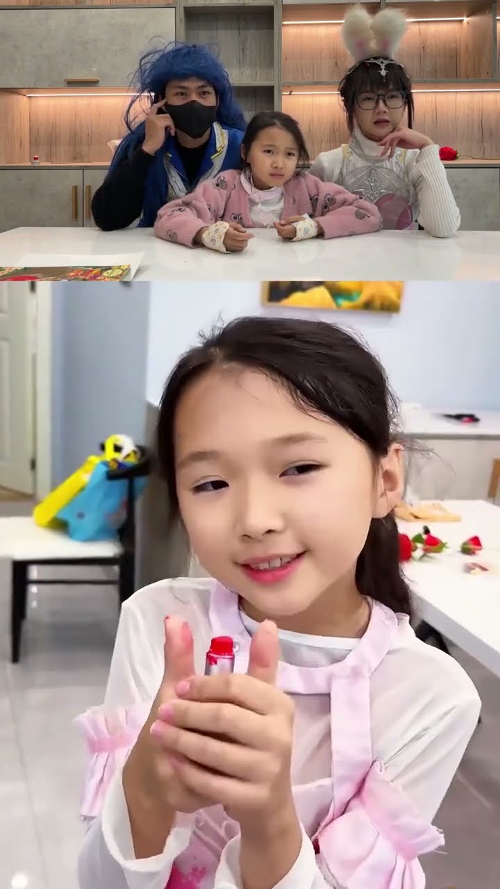 Let's see who gives up first!# Douluo Mainland# Douluo Mainland Tang Three Little Dance# Tang Wutong