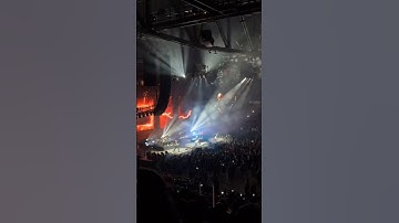 Daughtry - Over You Live 2025