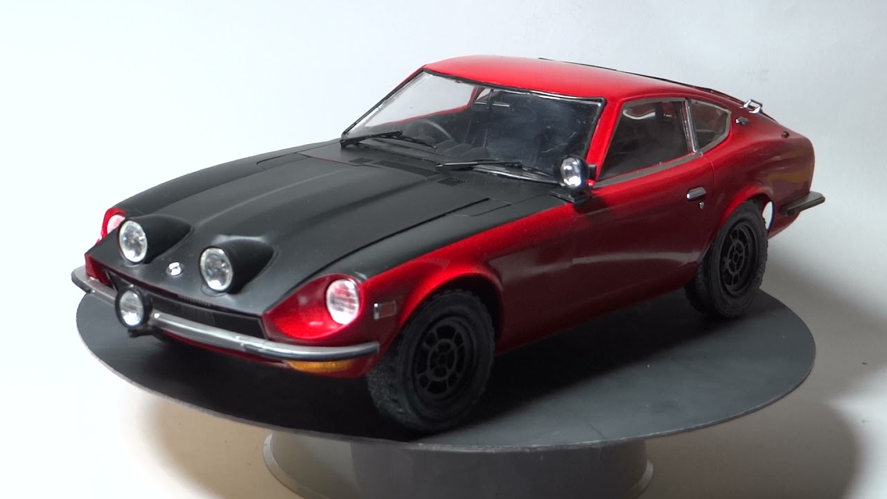 TAMIYA 1/12 - DATSUN 240Z SAFARI CAR - AVANT LES DECALS. - YouTube