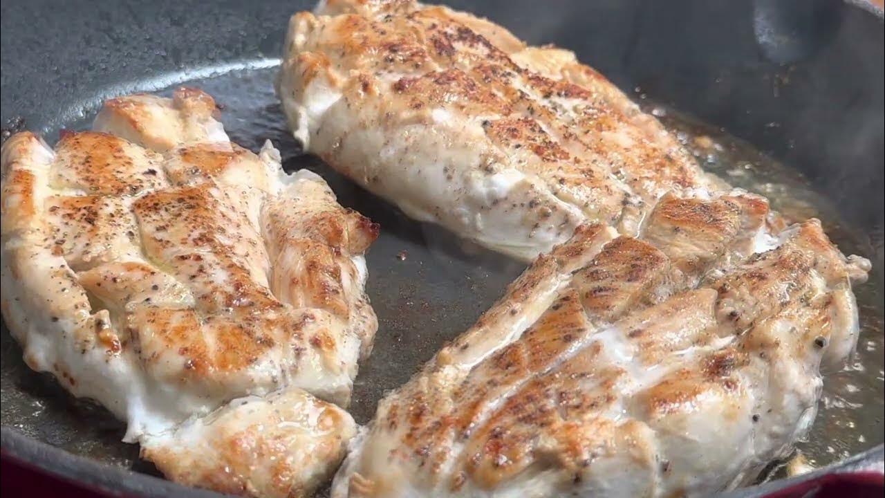 This is the juiciest chicken breast I've ever eaten! Simple, cheap and ...