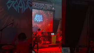 when the crowd knows whats up #metalcore #metal #breakdown #metalhead #deathcore