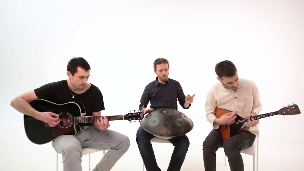 Three Pandas and the Moon - Handpan, Balalaika, Guitar Trio, HD 2017