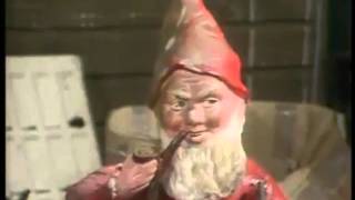 Download Lagu The Young Ones - \ MP3