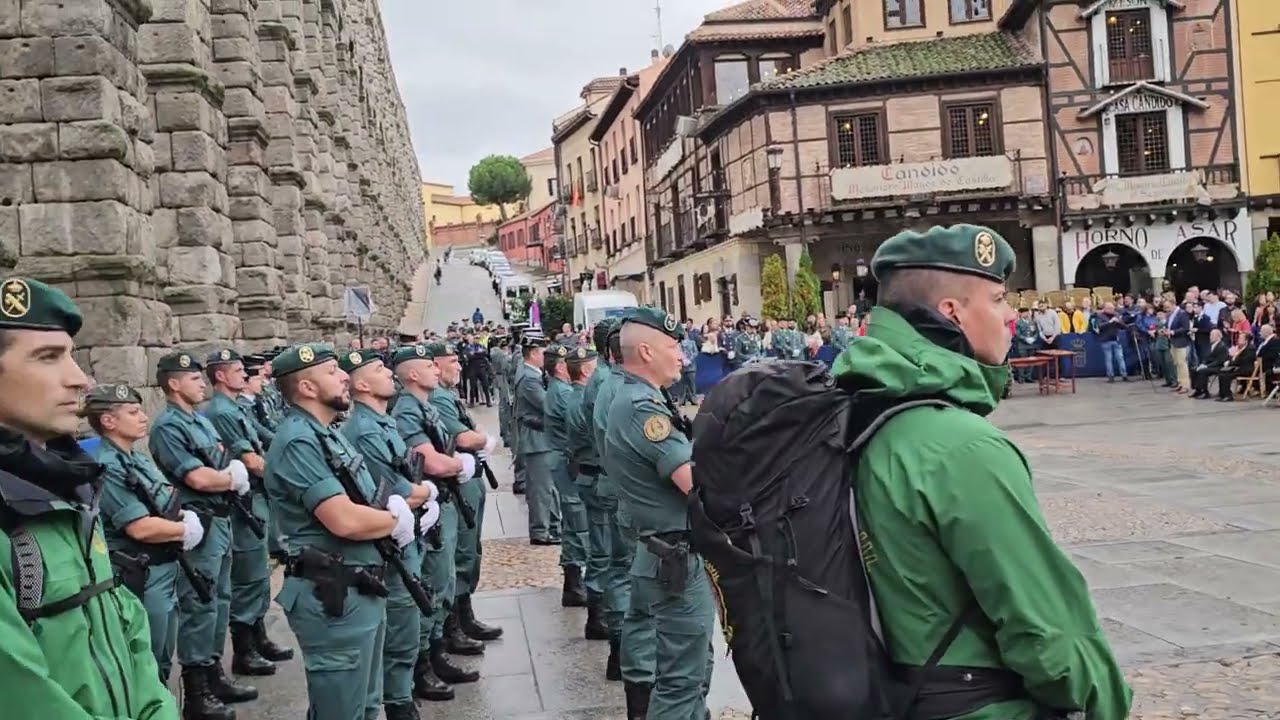 Fiesta de la Guardia Civil en Segovia. Plaza Azoguejo. Acto íntegro.  12 de Octubre 2024. 12/10/2024