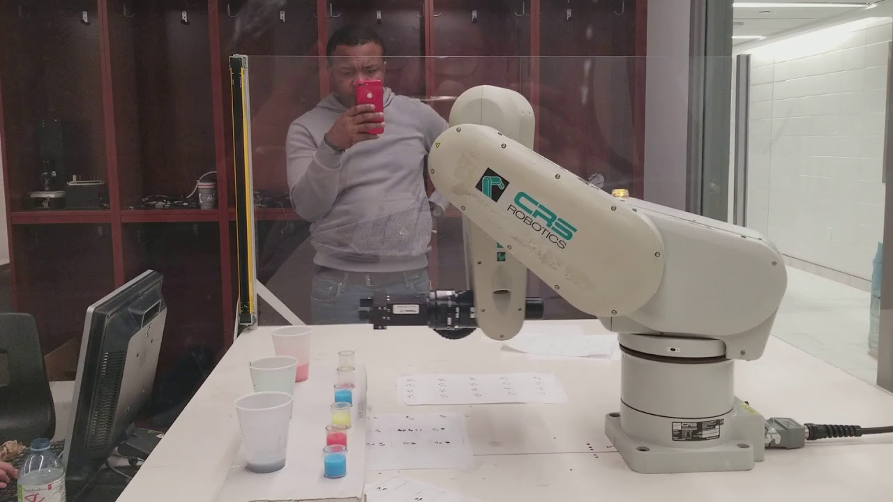 Mixing of colours using CRS robot