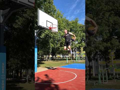 Видео: Keep calm and jump high with JET