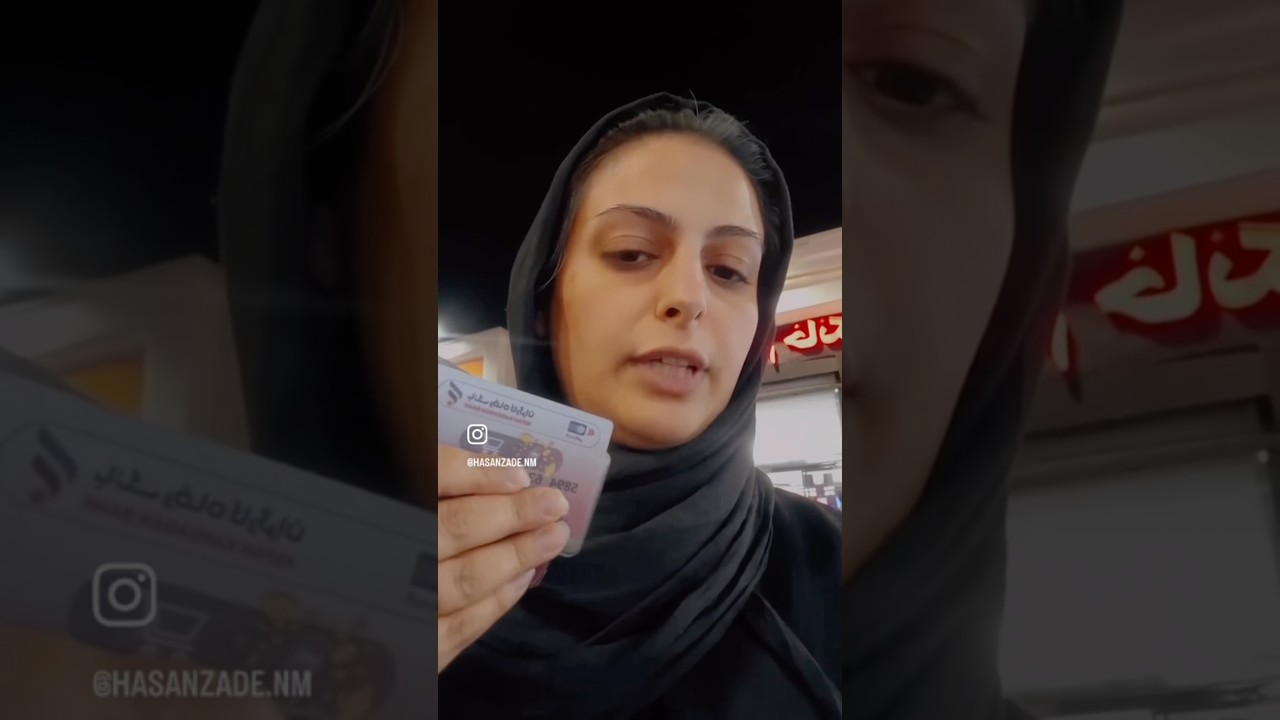 ⁣این خانم که خونه اش در جنگ آسیب دیده،رفته با پولی که دولت بهش داده وسایل بخره،اما هیچی بهش ندادن!!!!