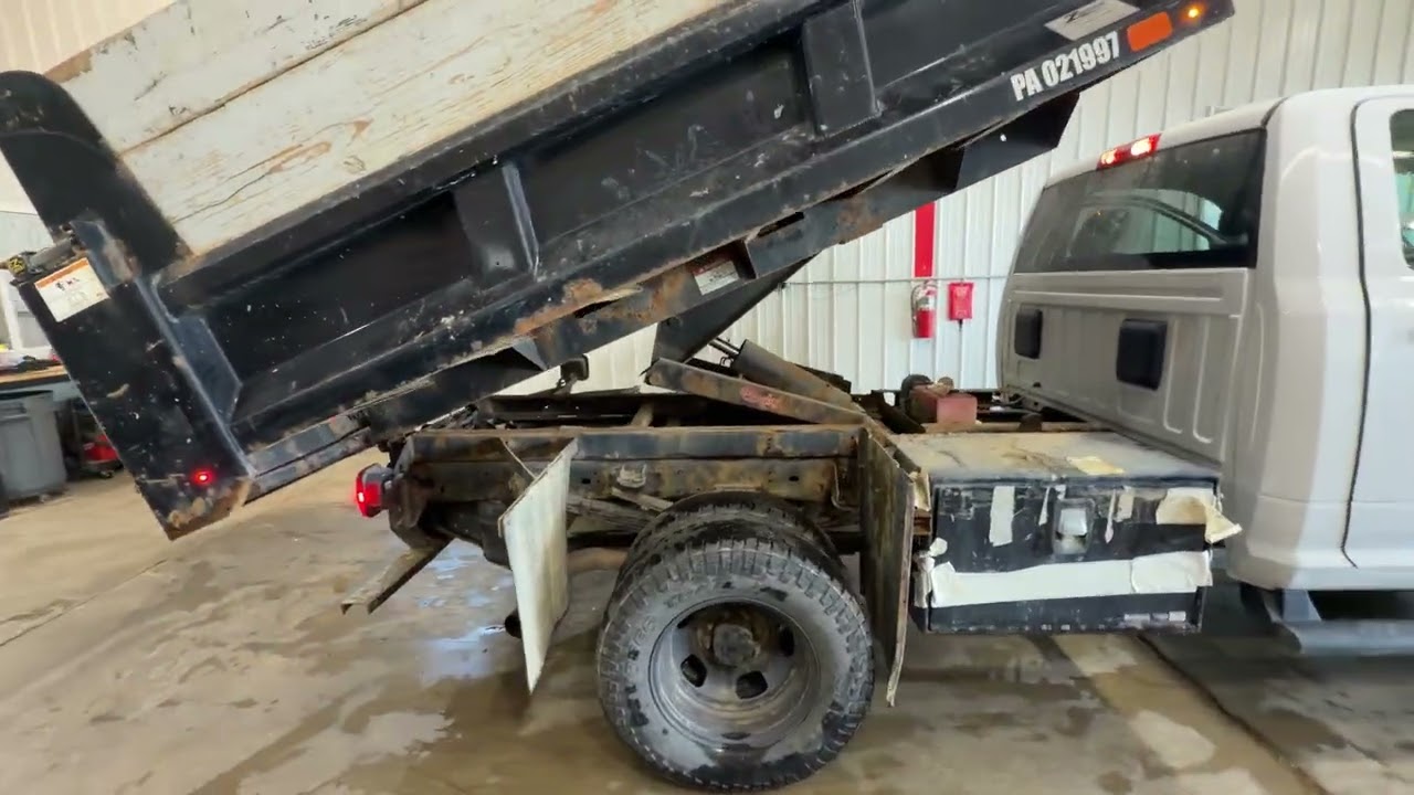 26F0487 - 2018 Dodge Ram 3500 - Electric Rugby Dump Body Bed