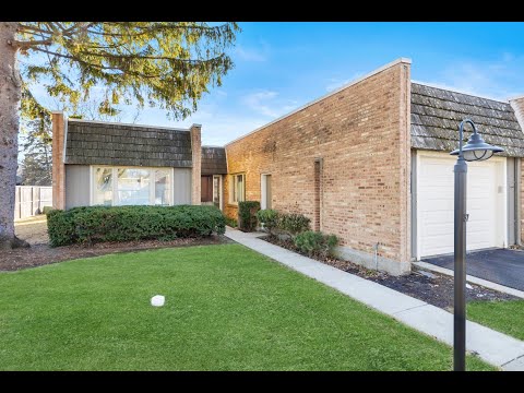 1817 Somerset Lane, Northbrook, IL home video tour