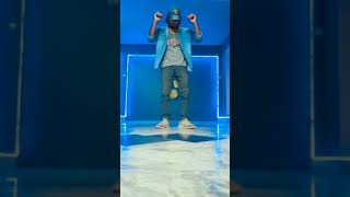 aaya hai raja. govinda's era #govinda #dance #swag