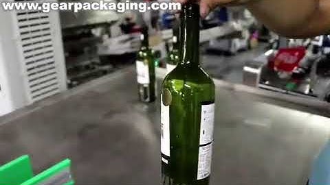 Automatic double label heads red wine bottle body neck 2 time labeling machine