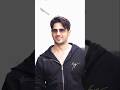 🔥 Sidharth Malhotra’s Calm Confidence Makes This Clip Stand Out#shortsfeed