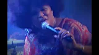 Lisa And The Lips Down