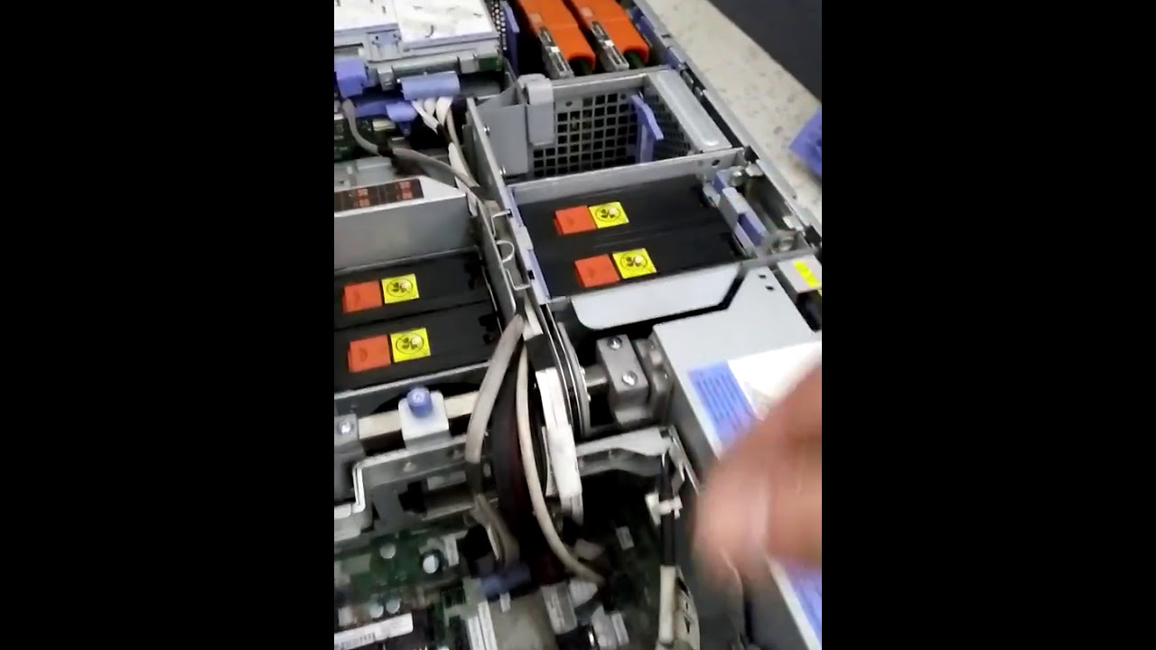 ibm x3850 m2增加显卡的外接电源BM x3850 m2 to increase the external power supply card