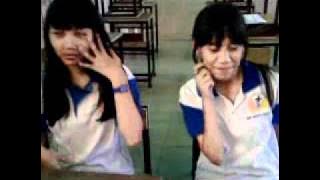 2NE1- Can't Nobody Lipsync by Dewi & Serista (MOCHI)