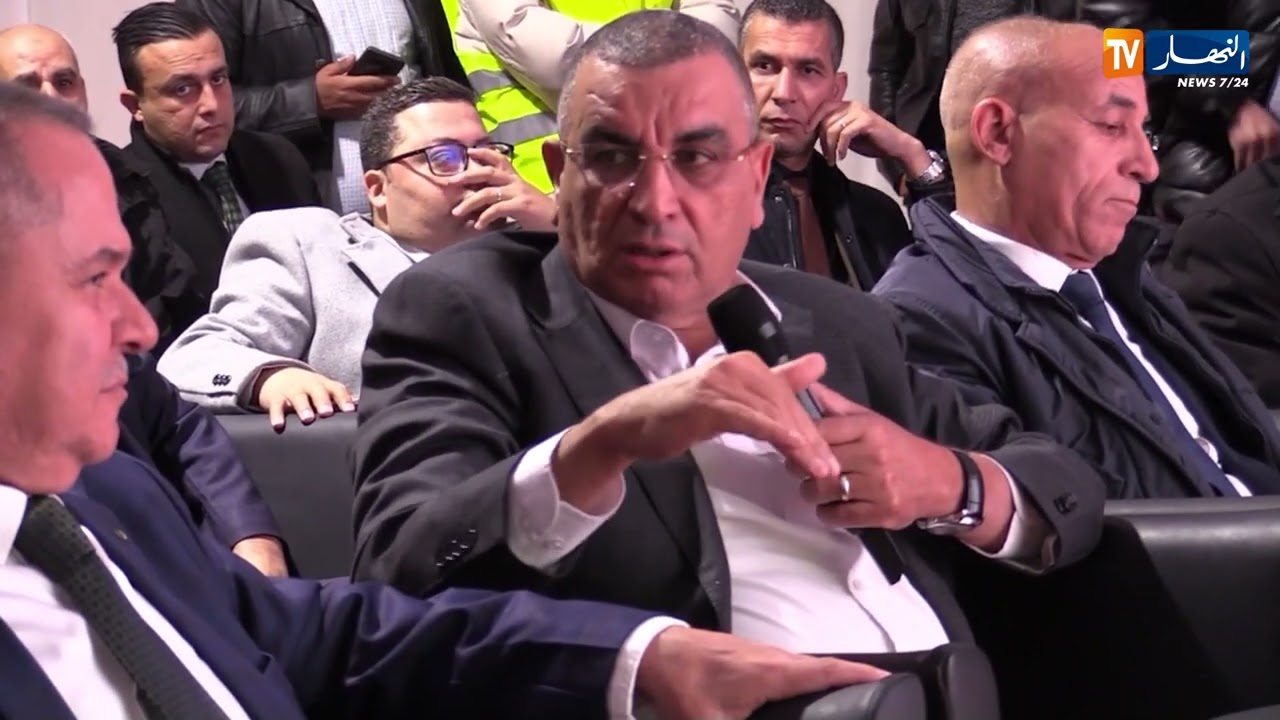 تيارت /  وزير الأشغال العمومية يشدد على رفع وتيرة إنجاز خط السكة الحديدية