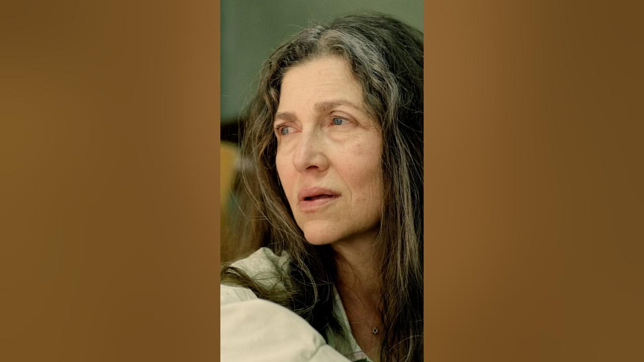 משובשת, כובשת, כועסת, רועשת, דורסת..מה שבטוח היא הורסת 💥״הורסת״ בקרוב רק ב-HOT! משובשת, כובשת, כועסת, רועשת, דורסת..מה שבטוח היא הורסת 💥״הורסת״ בקרוב רק ב-HOT!