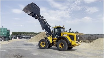 Efficient High Tip Buckets on JCB AD Site | B.A. Caulkett