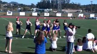(1) Tam Cheer Homecoming 2011