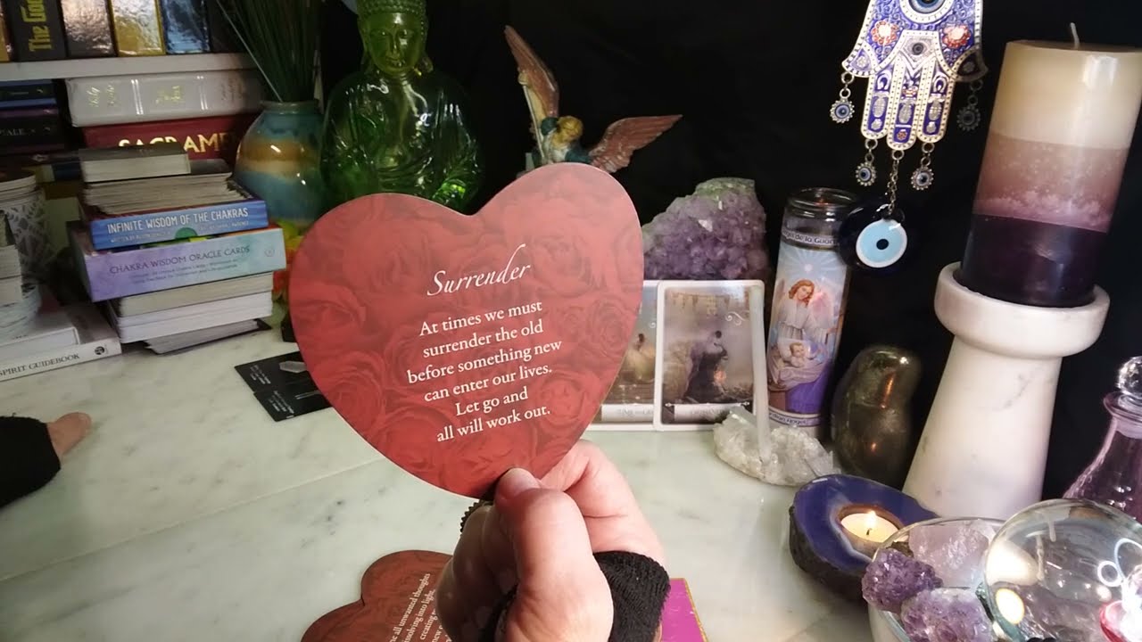 AQUARIUS Your Twin Flame Or This Person Wants To Clear The Air & Explain Why They Ghosted You