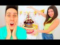 SCHERZO FACCIO CREDERE A LUÌ CHE È IL SUO COMPLEANNO!