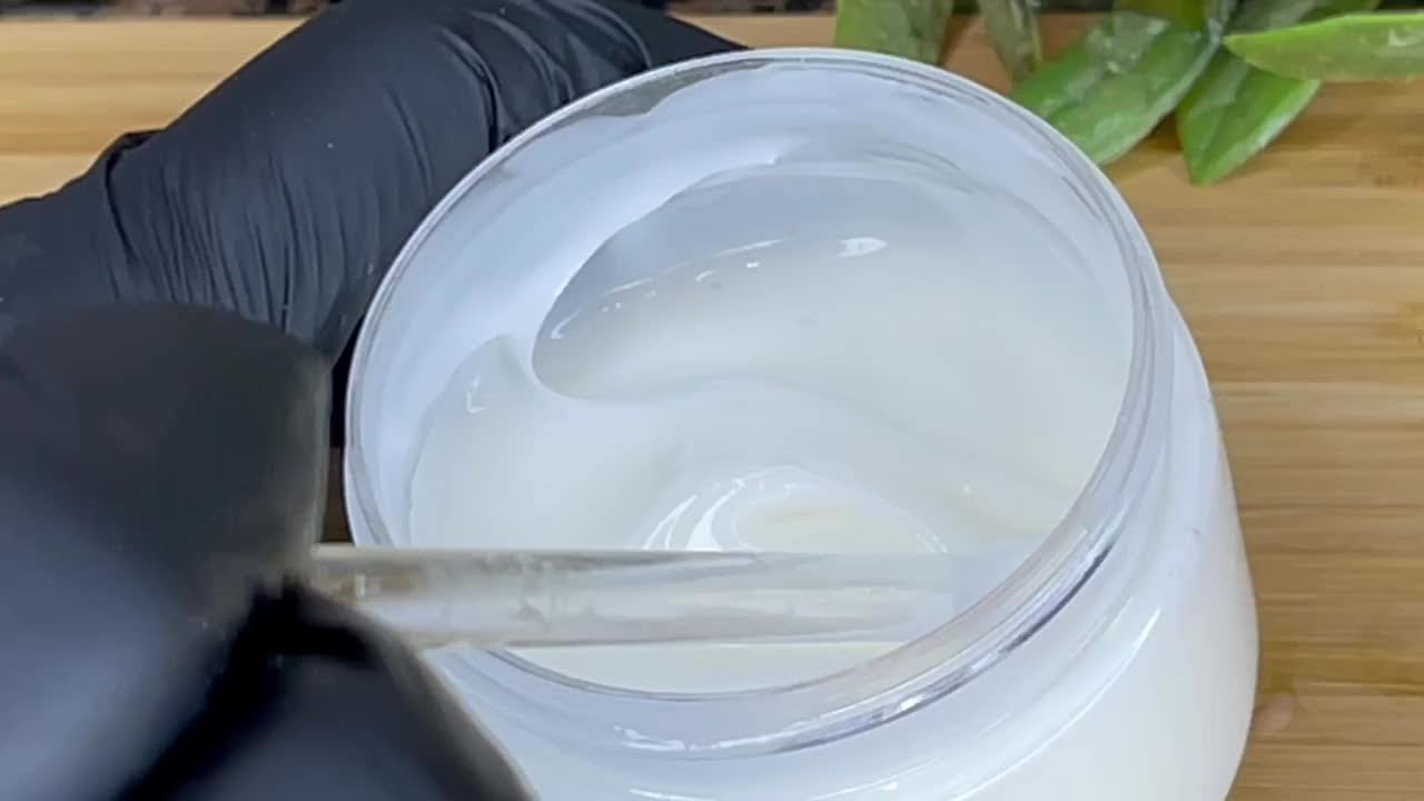 طريقة عمل|اغلي كريم|الهيالورونيك|اسيد