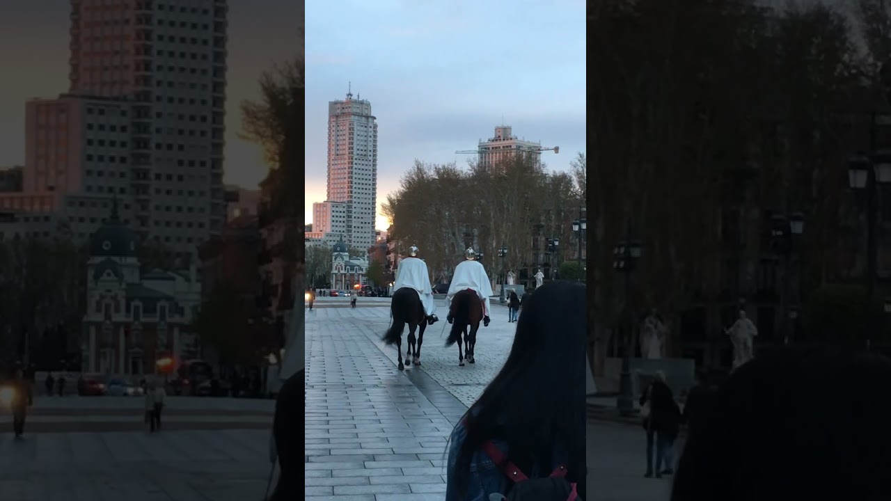 Palacio Royal Horse Guards in Madrid